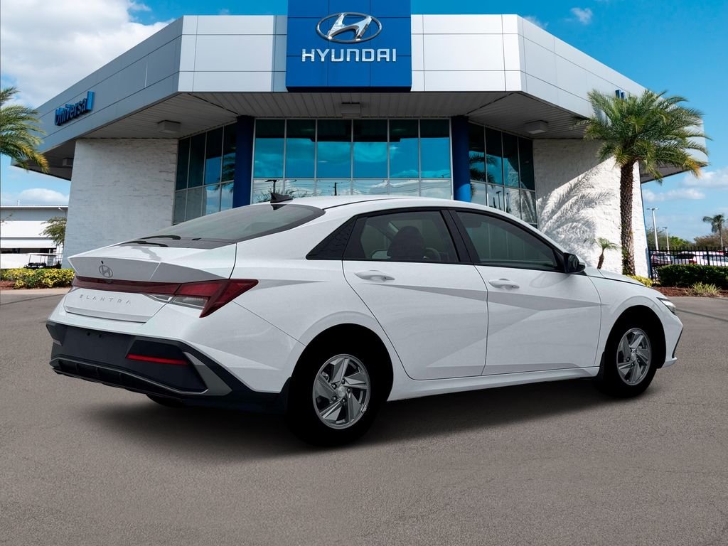 New 2026 White Hyundai SE image 28
