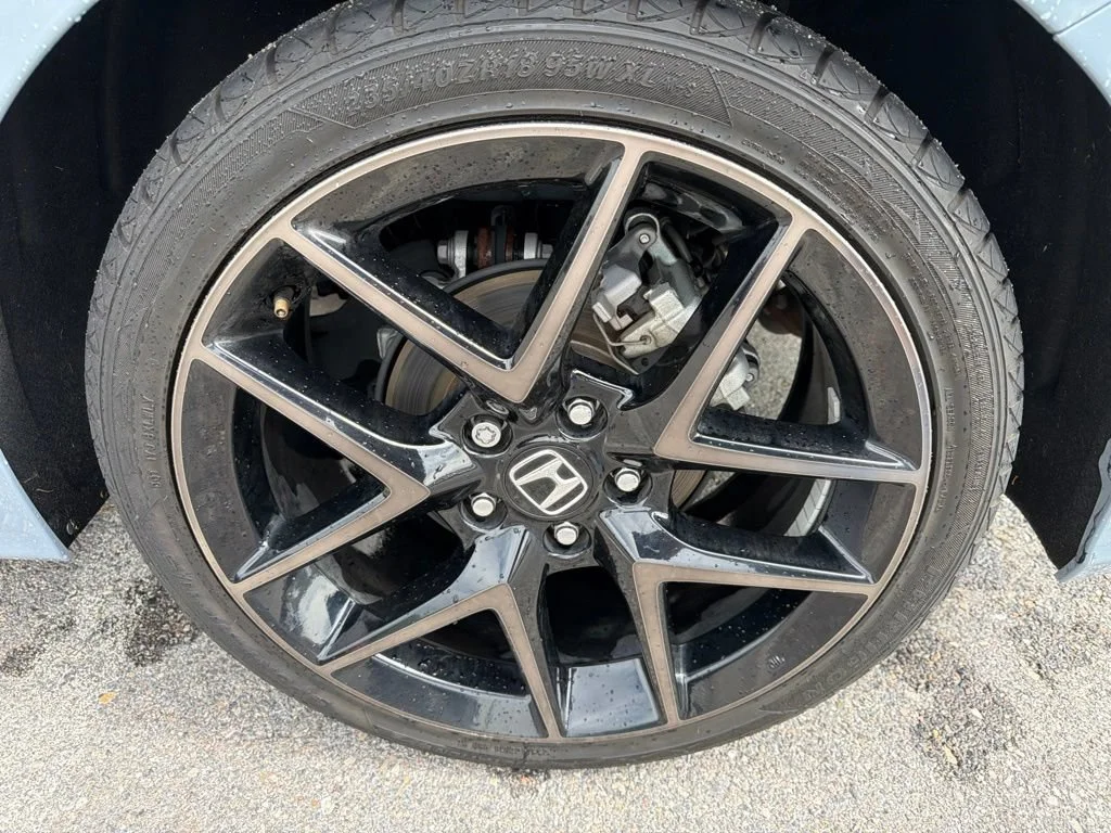 Used 2024 Gray Honda Sport Touring image 6