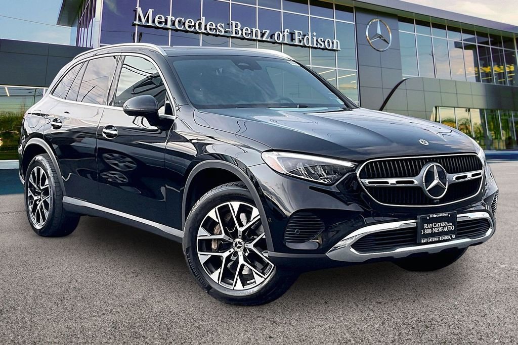 2025 Mercedes-Benz GLC