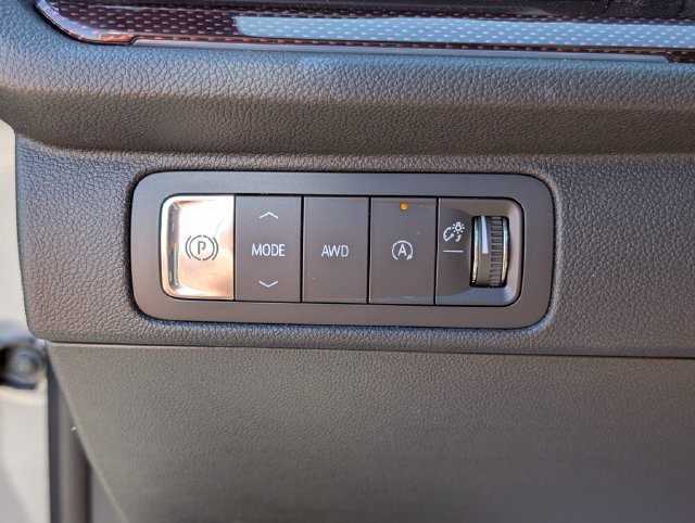 Used 2026 Beige Chevrolet Z71 image 17