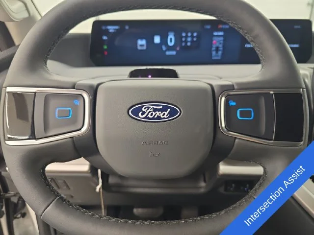 New 2027 Star White Metallic Tri-Coat Ford Active image 39