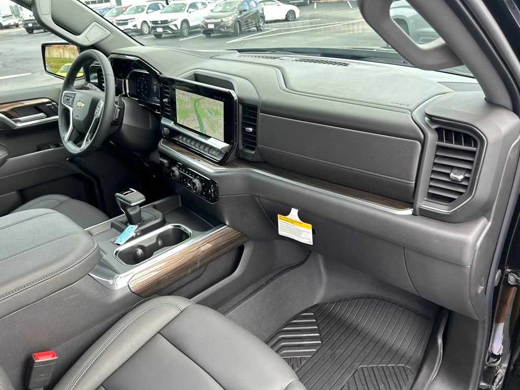 New 2026 Black Chevrolet LT image 46