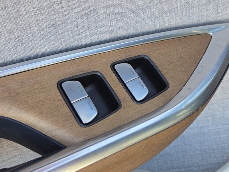 Used 2023  Lucid Grand Touring image 26