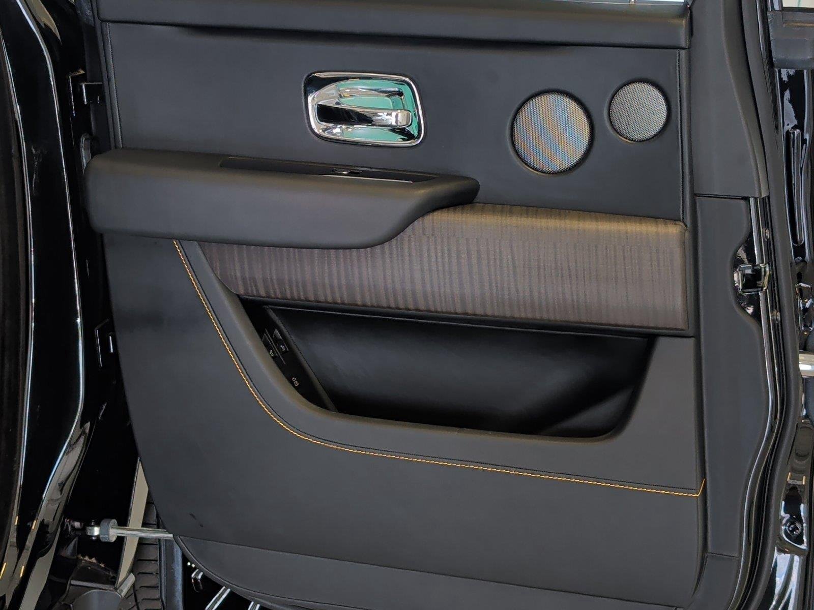 Used 2021 BLACK ROLLS ROYCE BASE image 33