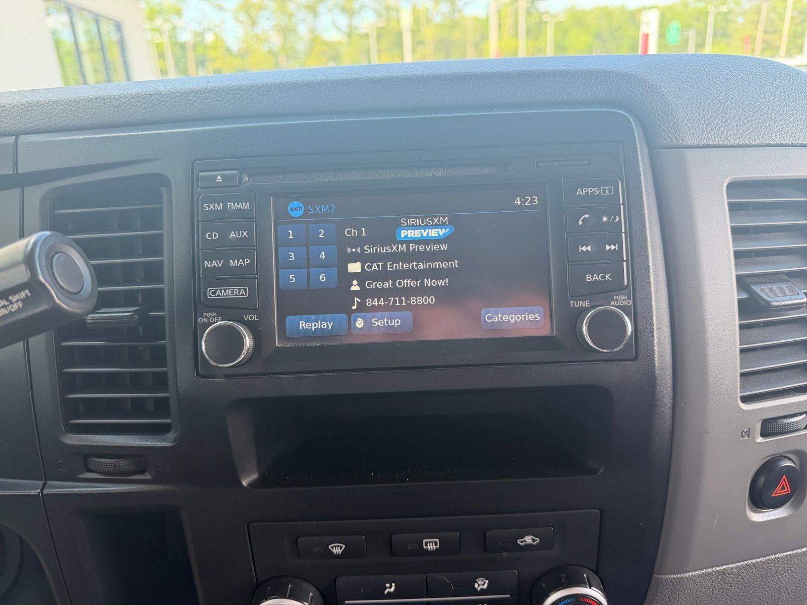 Used 2020 White Nissan SV image 18