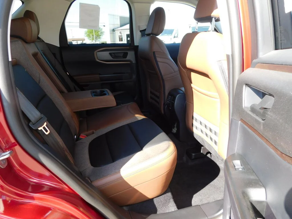 New 2026 Ruby Red Metallic Tinted Clearcoat Ford Outer Banks® image 21