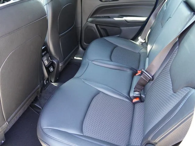 2026 Jeep Compass Latitude Altitude - Photo 13