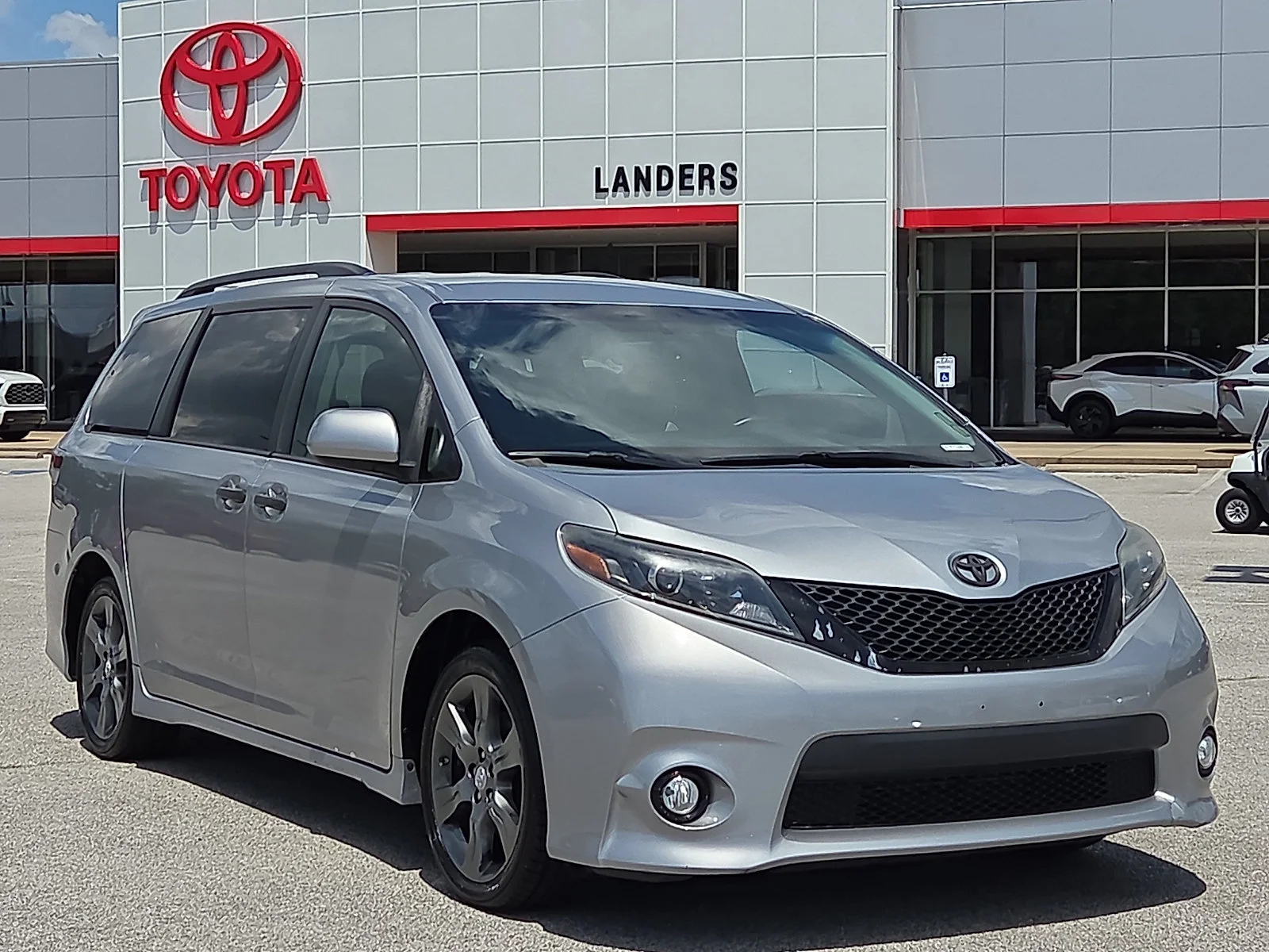 Used 2016 Silver Sky Metallic Toyota SE image 1