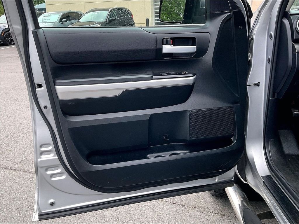 Used 2017 Silver Sky Metallic Toyota SR5 image 9