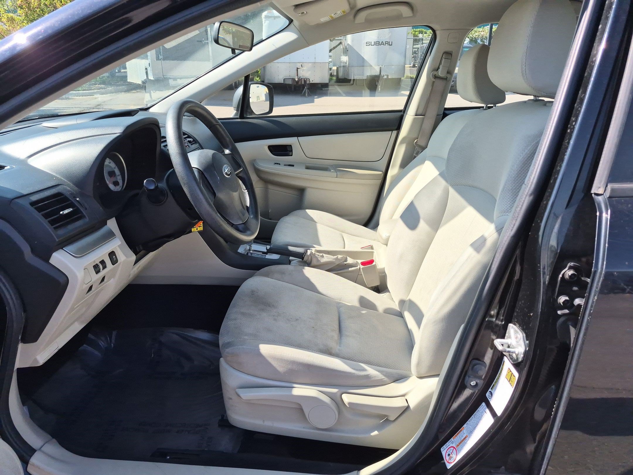 Used 2012 Obsidian Black Pearl Subaru 2.0i image 15