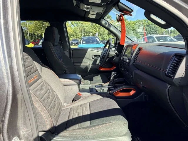 2024 Nissan Frontier PRO-4X - Photo 10