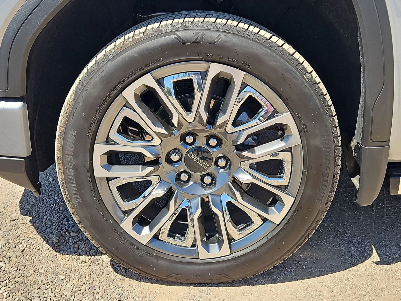 Used 2025 Sterling GMC Denali Ultimate image 10