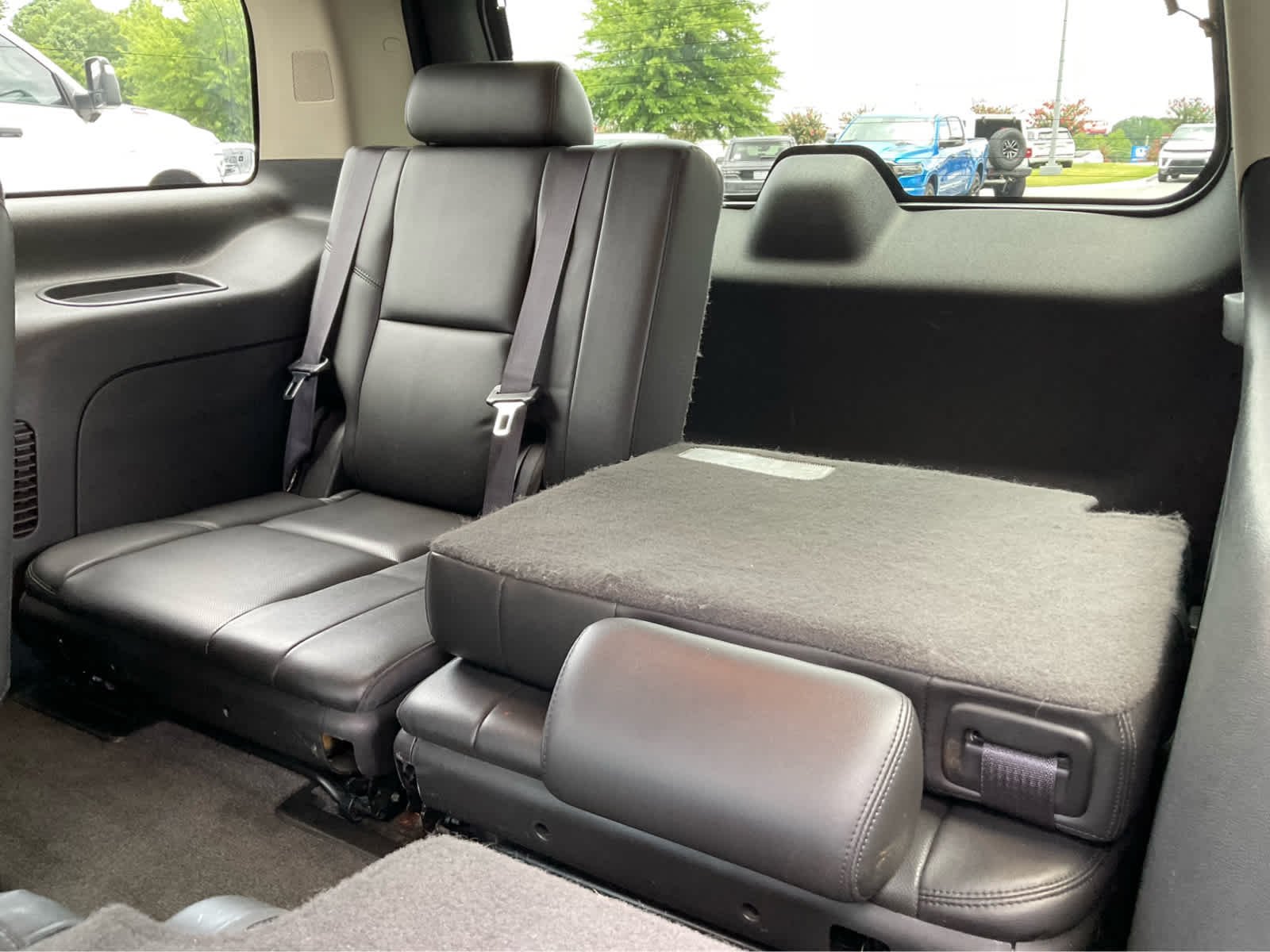 Used 2013 Onyx Black GMC Denali image 22