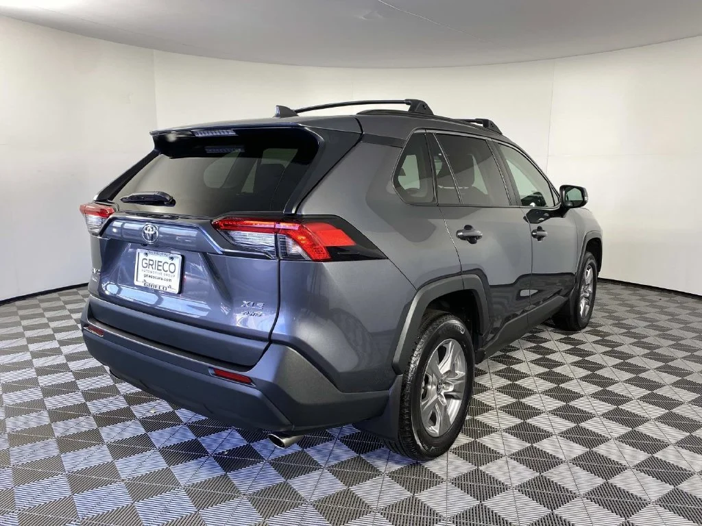 Used 2025 Magnetic Gray Metallic Toyota XLE image 9