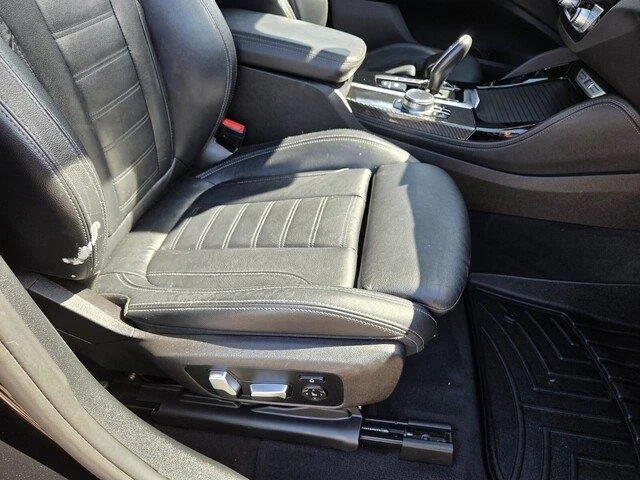 Used 2020 Black Sapphire Metallic BMW M40i image 29