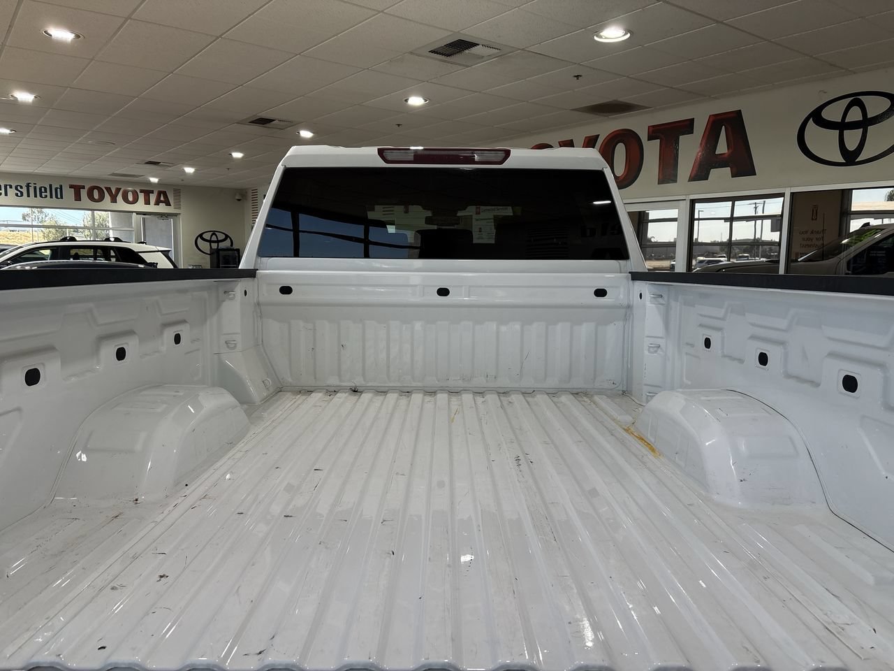 2024 Chevrolet Silverado 2500HD Custom - Photo 23