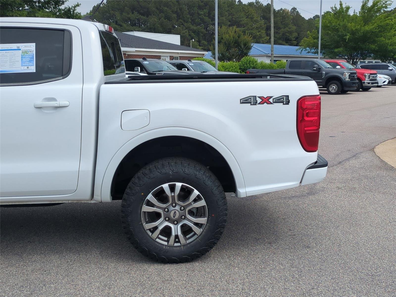 Used 2020 Iconic Silver Ford LARIAT image 11