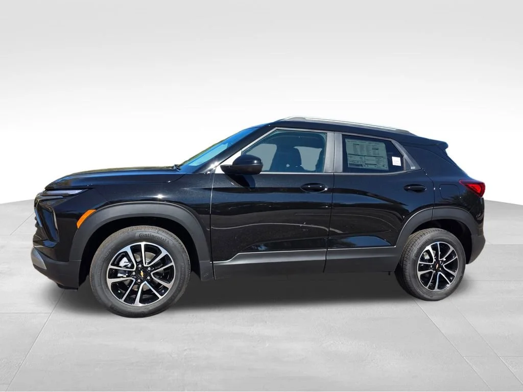 New 2026 Mosaic Black Metallic Chevrolet LT image 3