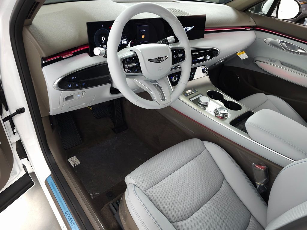 Used 2026 White Genesis 2.5T Advanced image 10