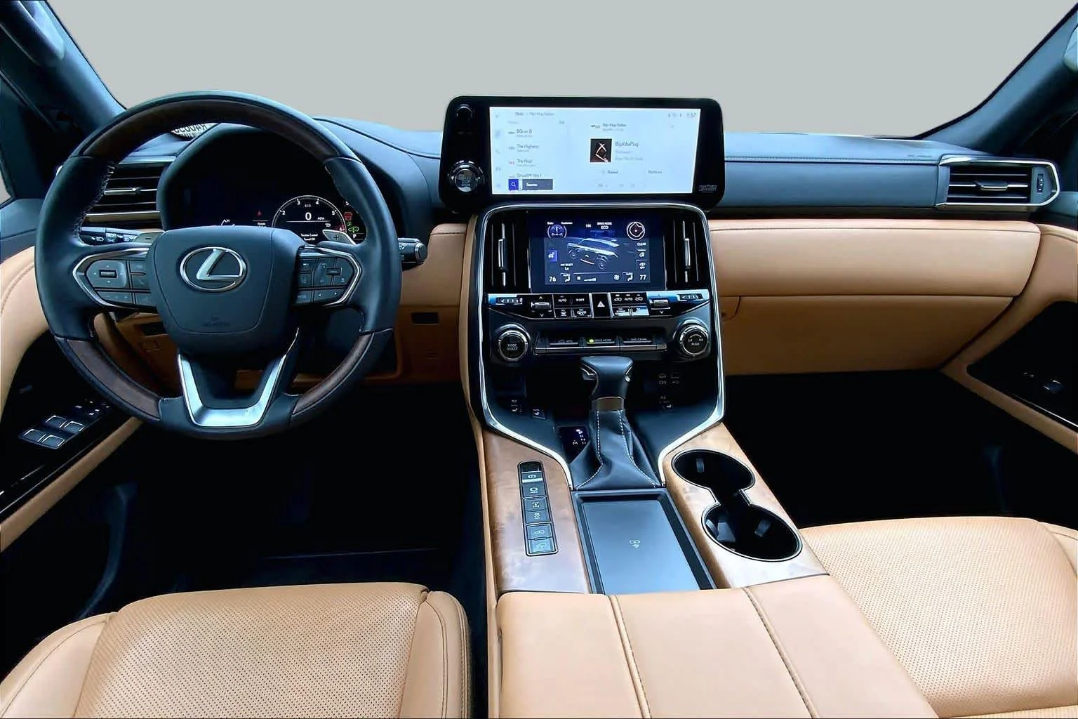 Used 2024 Eminent White Pearl Lexus Luxury image 15