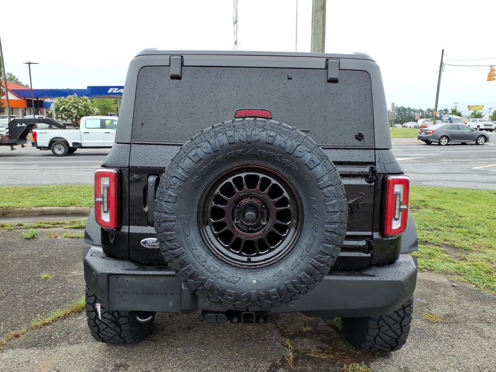 Used 2024  FORD WILDTRAK image 5