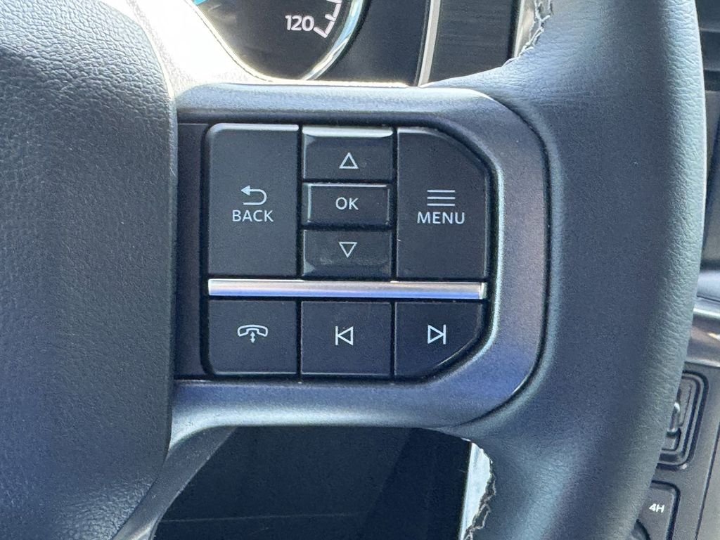 Used 2023 Silver Metallic Ford XLT image 19