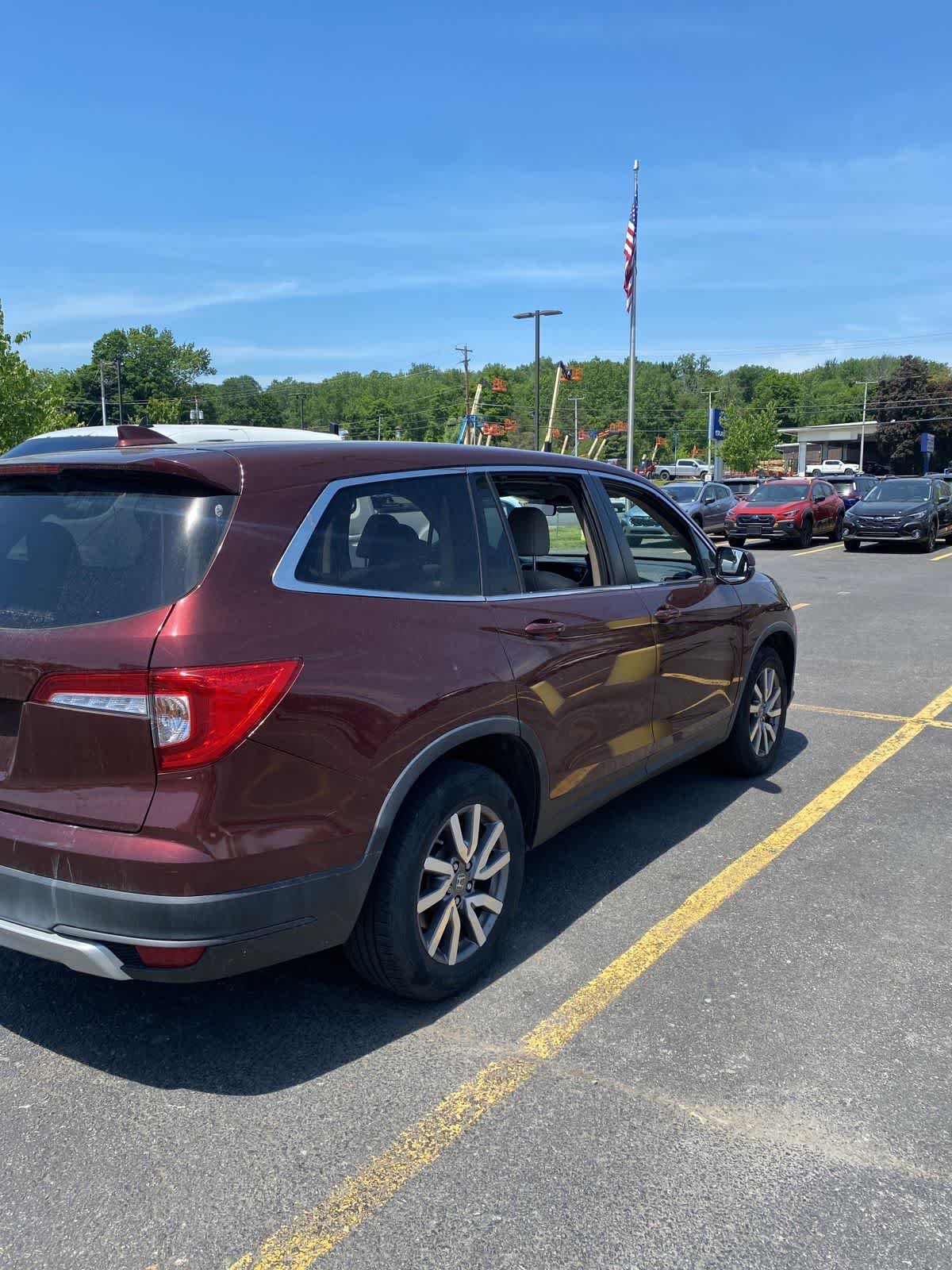 Used 2020 Deep Scarlet Pearl Honda EX-L image 3