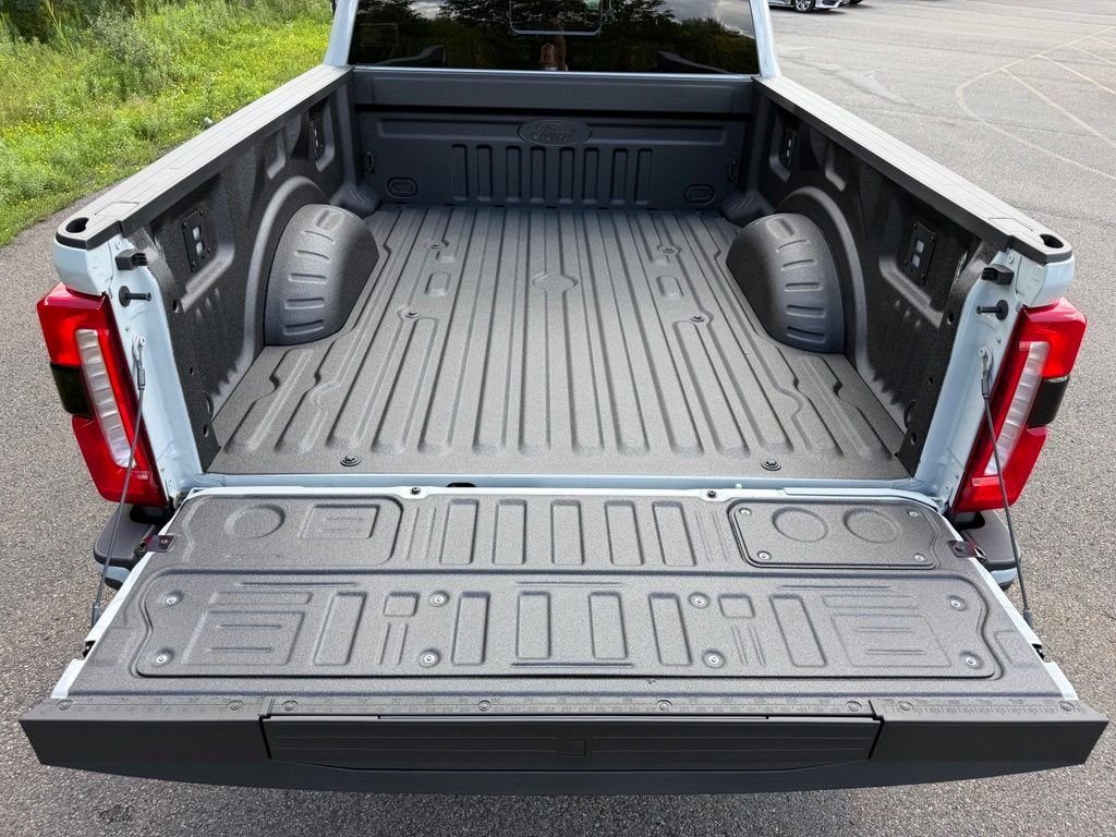 New 2026 Avalanche Ford F-250® Lariat® image 26