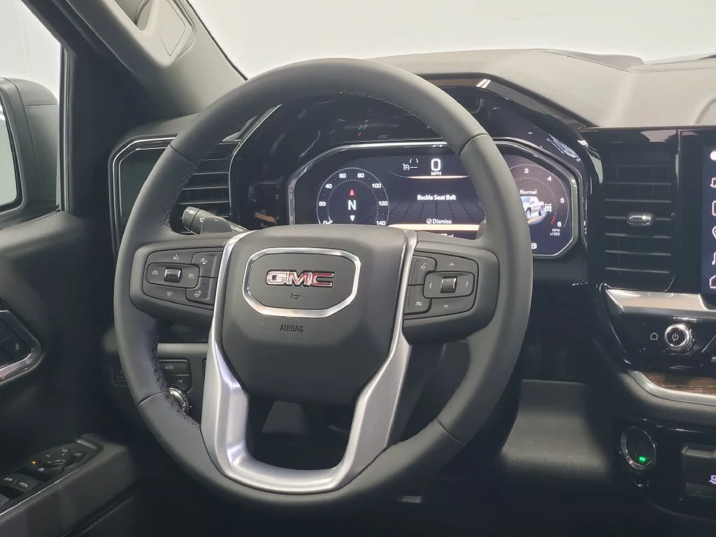 New 2026 Onyx Black GMC Elevation image 24