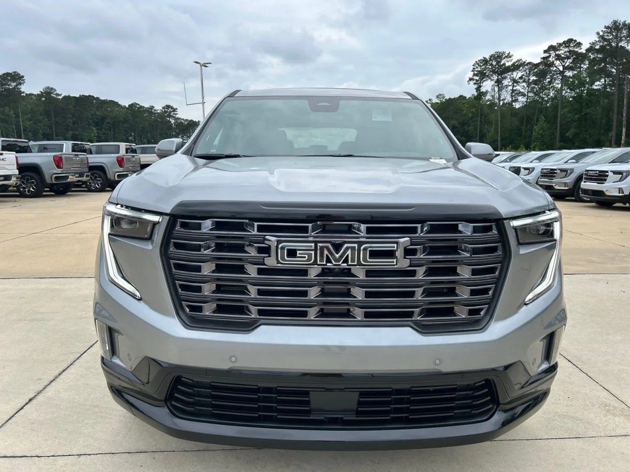New 2026 Sterling Metallic GMC Denali Ultimate image 5