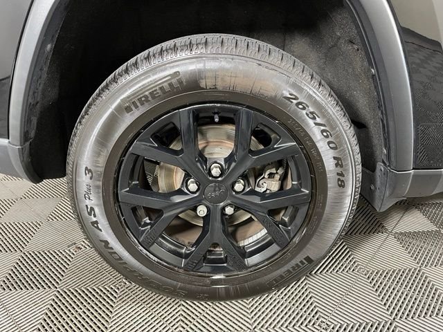 Used 2020 Black Jeep Limited image 10
