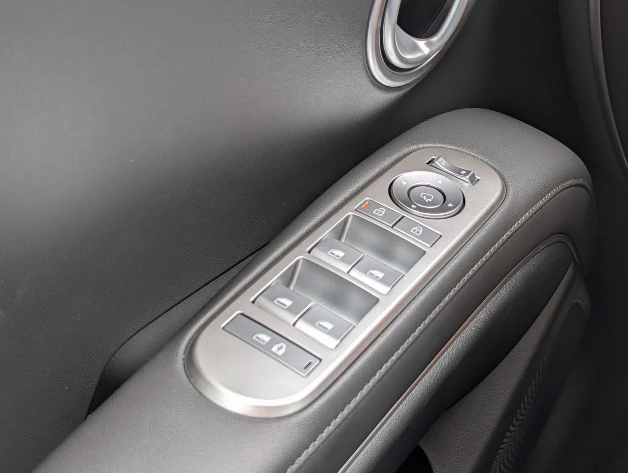 New 2026 Ecotronic Gray Pearl Hyundai SEL Premium 7P image 11