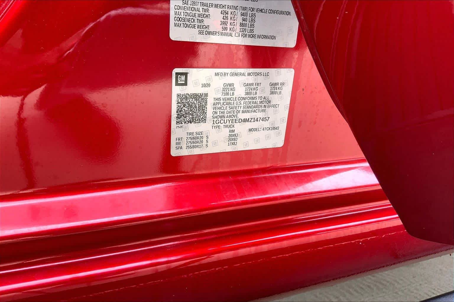 Used 2021 Cherry Red Tintcoat Chevrolet RST image 34