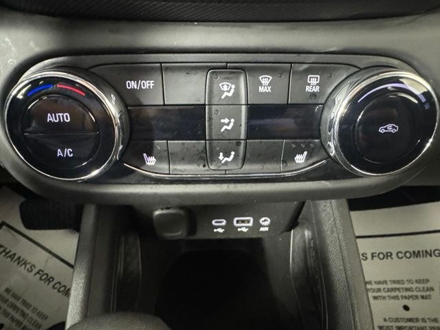 Used 2022 Black Chevrolet LT image 16