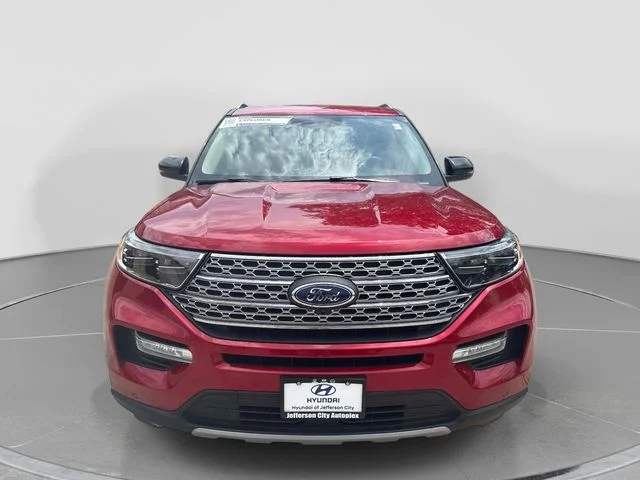 Used 2020 Red Ford Limited image 9