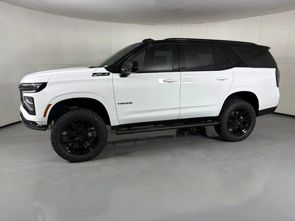 New 2026 Summit White Chevrolet Z71 image 6