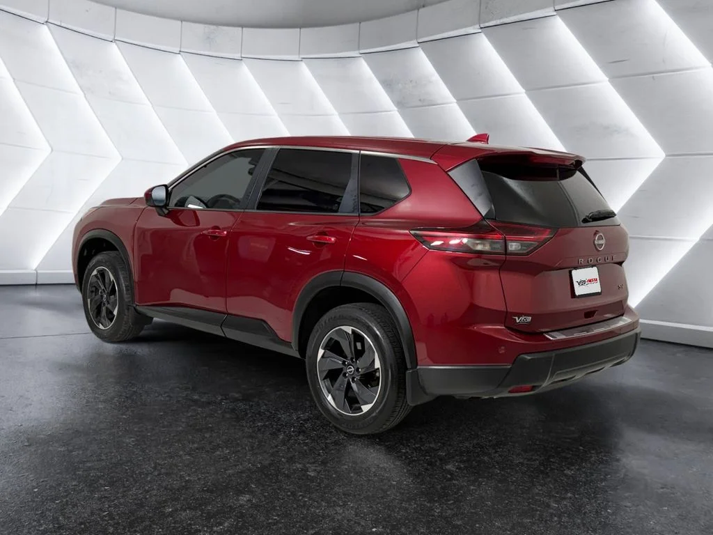 Used 2024 Red Nissan SV image 6