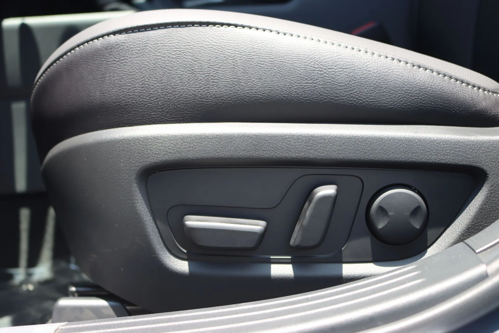 New 2026 Polymetal Gray Metallic Mazda Preferred AWD image 18