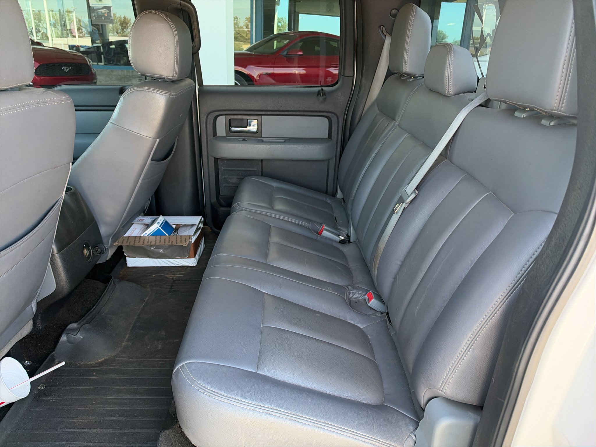Used 2014 Oxford White Ford XLT image 11