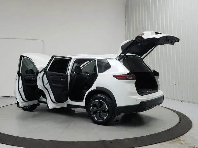 Used 2024 White Nissan SV image 13