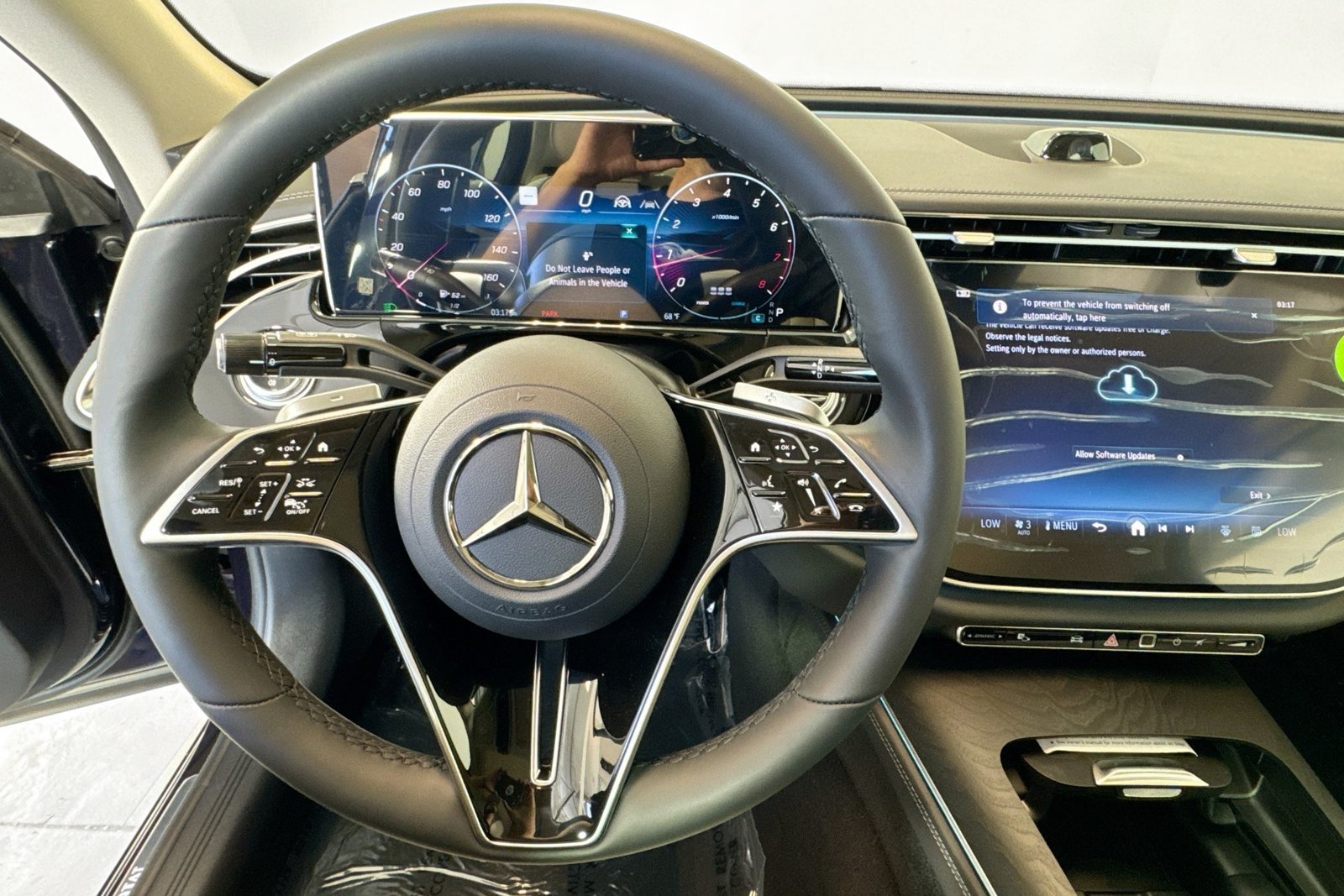 New 2026 Nautical Blue Metallic Mercedes-Benz E 350 image 11