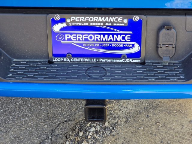 New 2026 Hydro Blue Pearl-Coat Exterior Paint RAM Big Horn/Lone Star image 24