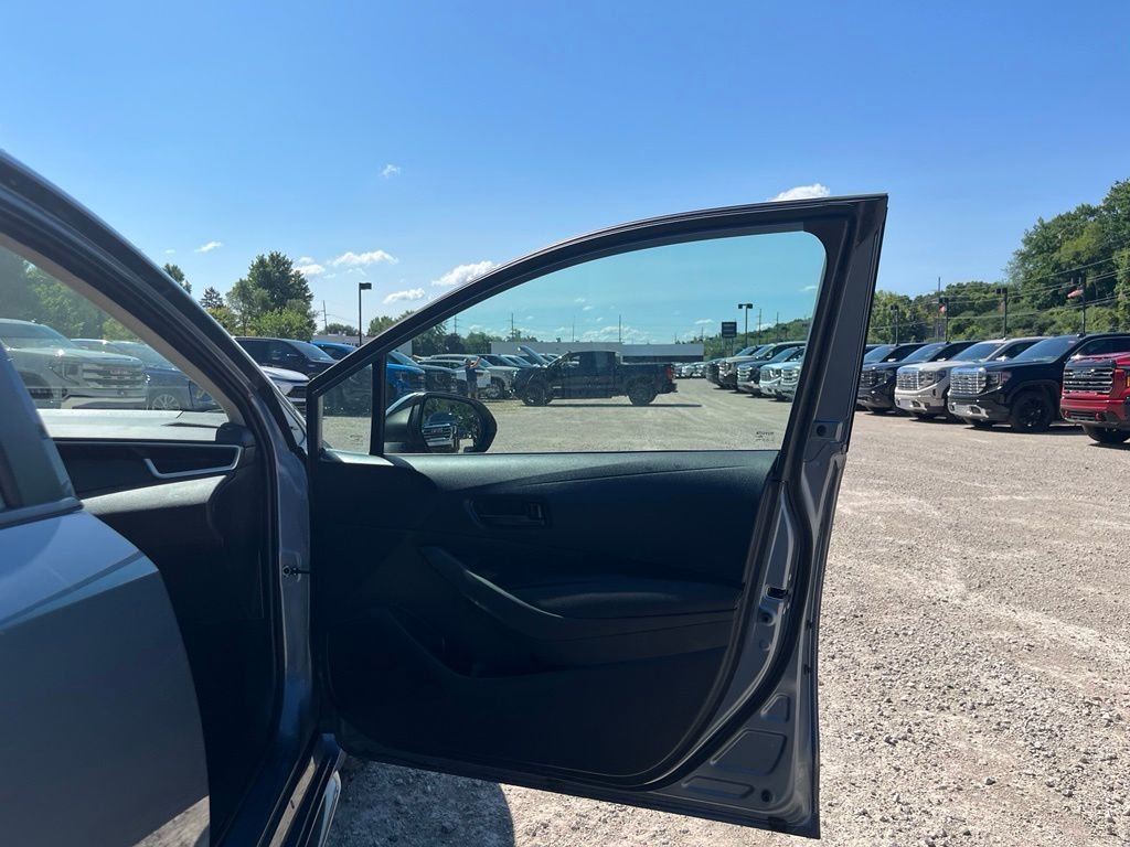Used 2024 Celestite Toyota LE image 33