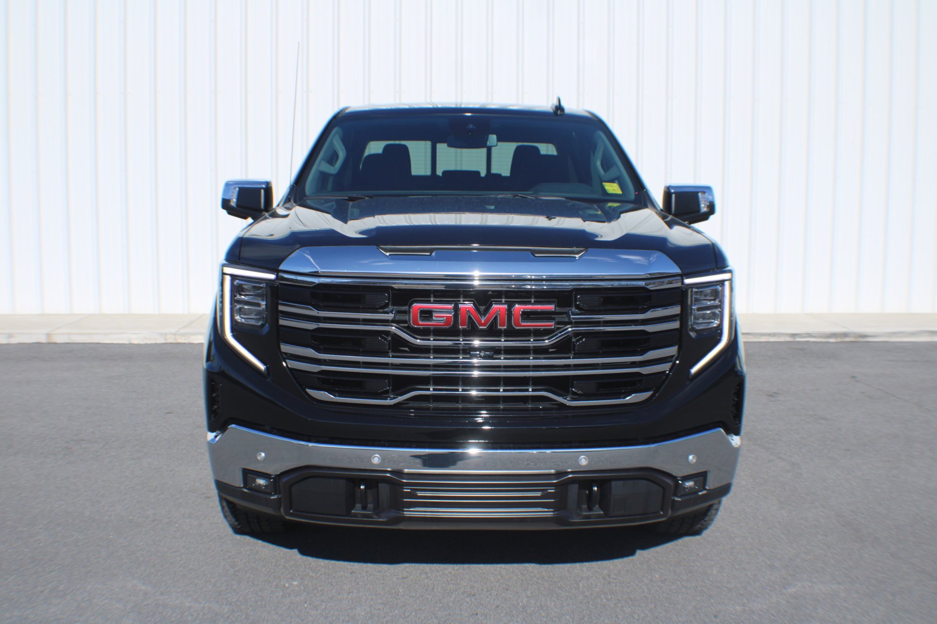 2024 GMC Sierra 1500 SLT - Photo 20
