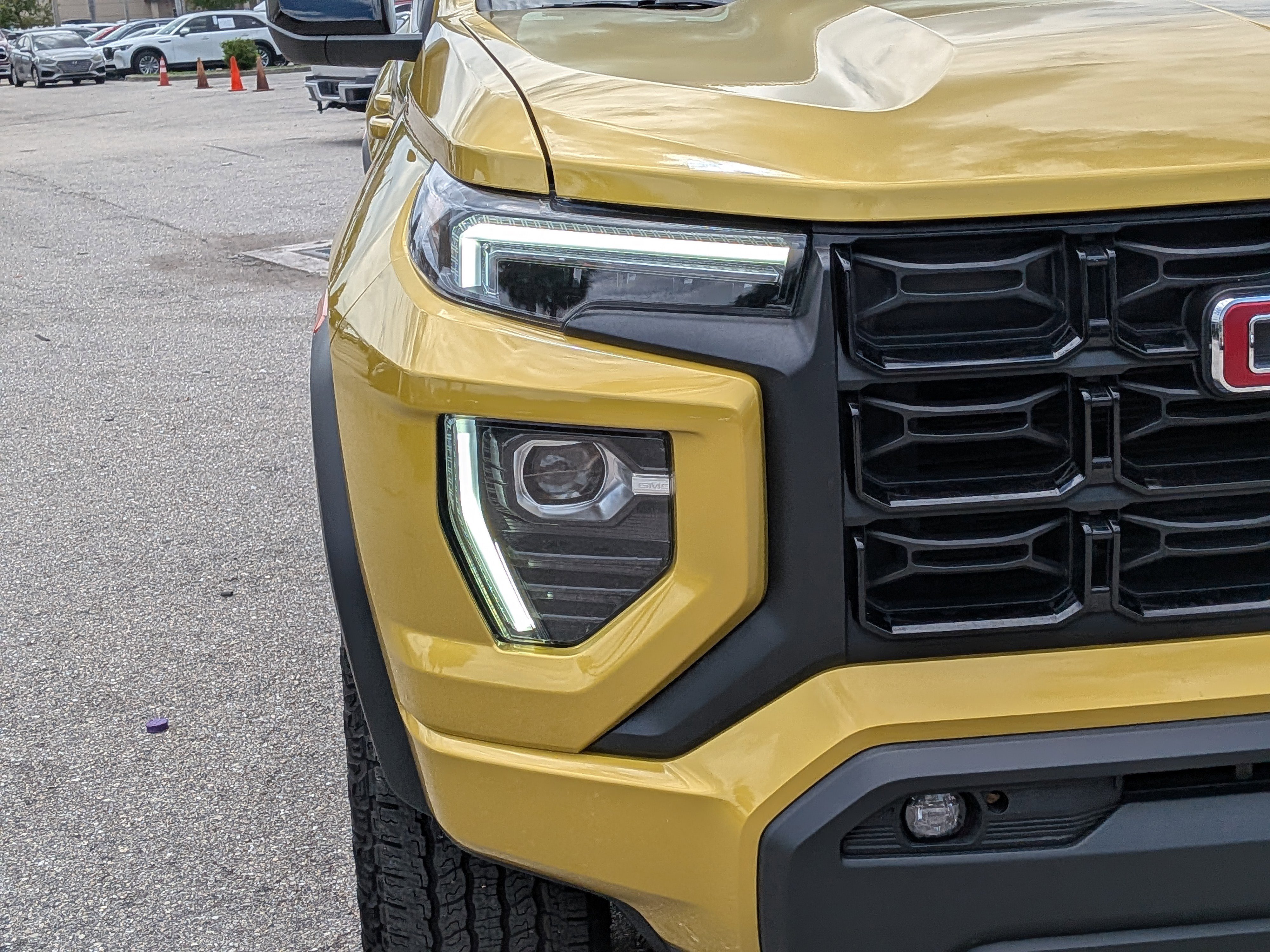2023 GMC Canyon Elevation - Photo 9