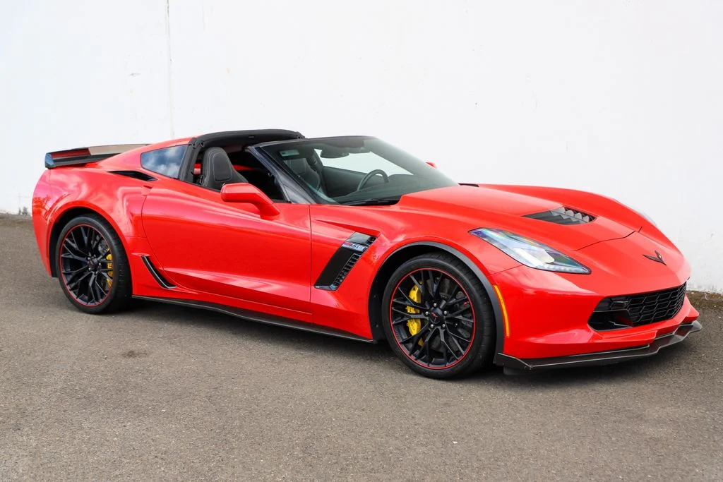 Used 2017 Torch Red Chevrolet Z06 image 18