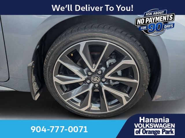 Used 2021  Toyota SE image 10