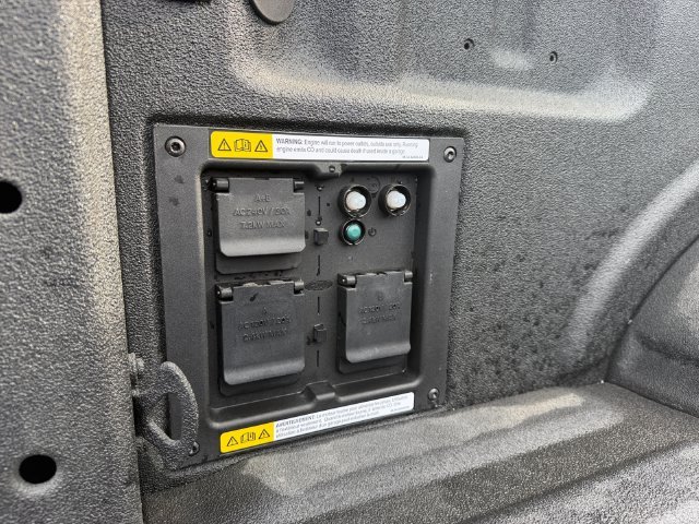 Used 2023 Gray Ford XLT image 26