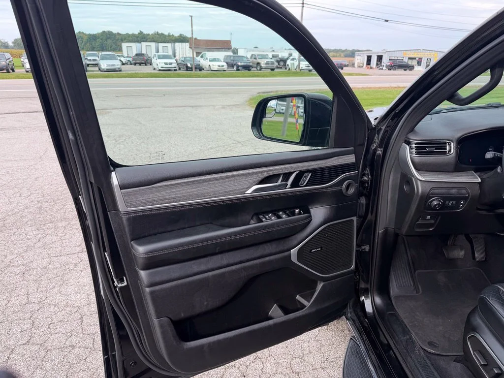 Used 2024 Black Jeep Series II image 11