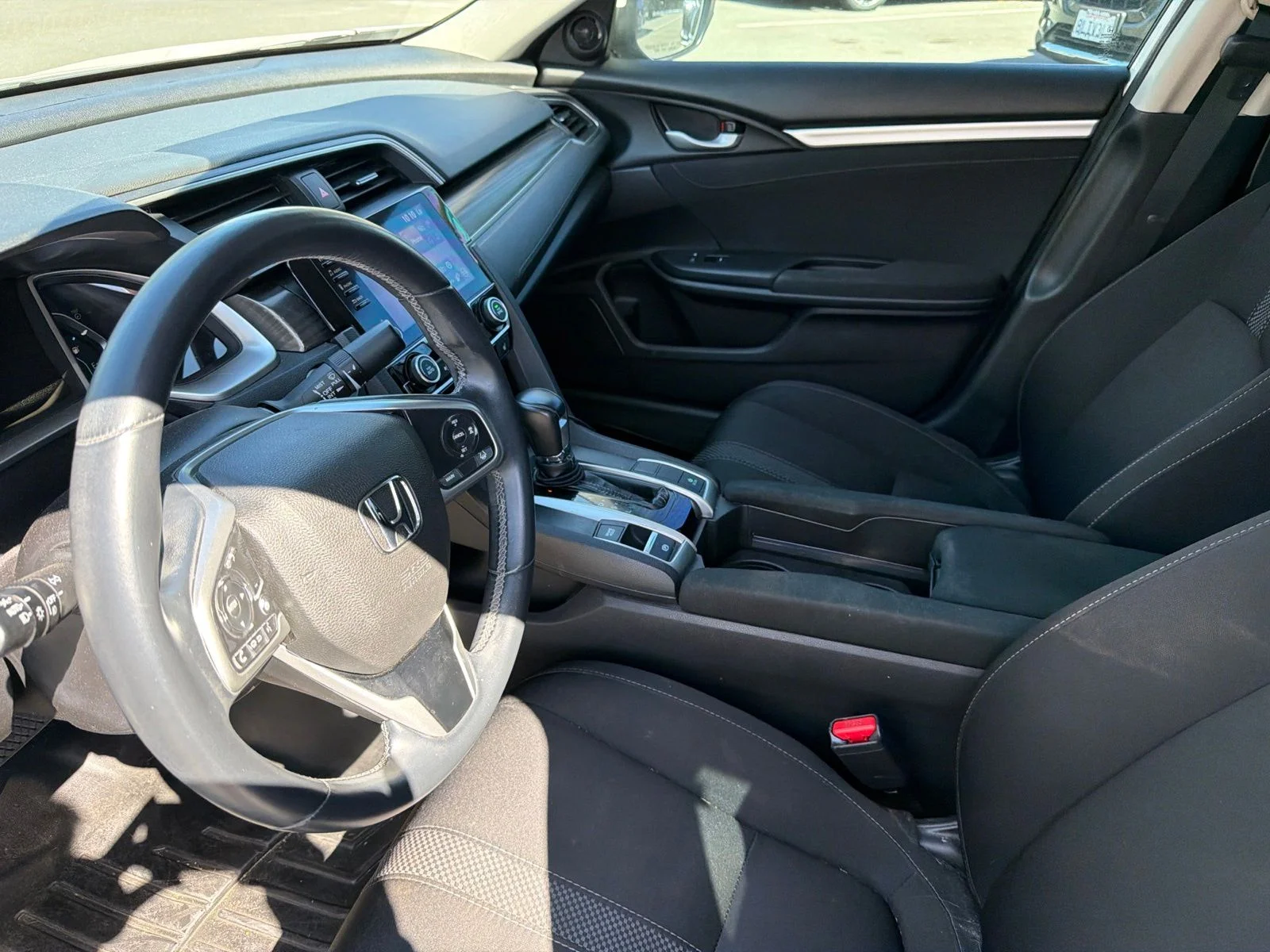 Used 2019 White Orchid Pearl Honda EX image 7